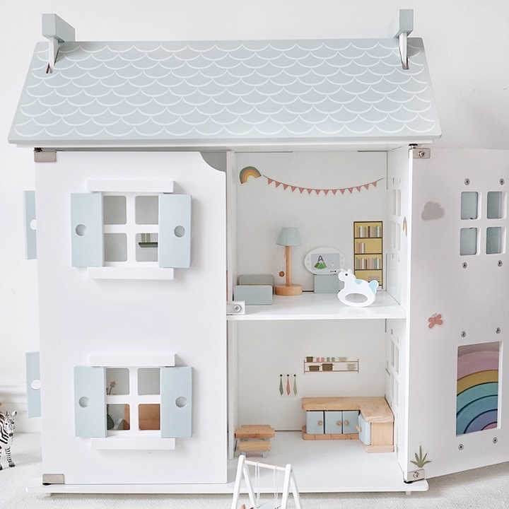 Doll House - White